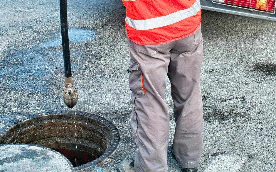 canalisation eaux usées bouchée Neuilly-sur-Seine
